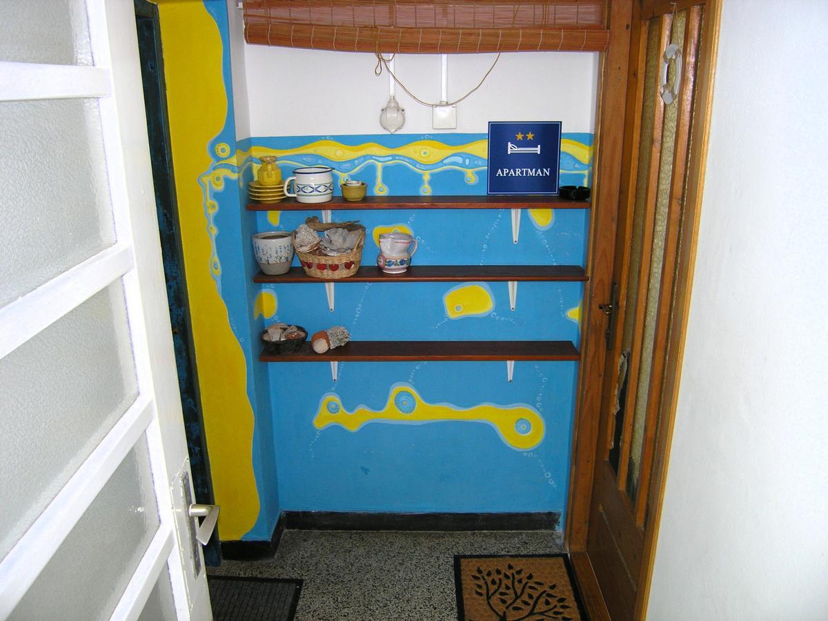 Apartment Danilo Кърк Екстериор снимка