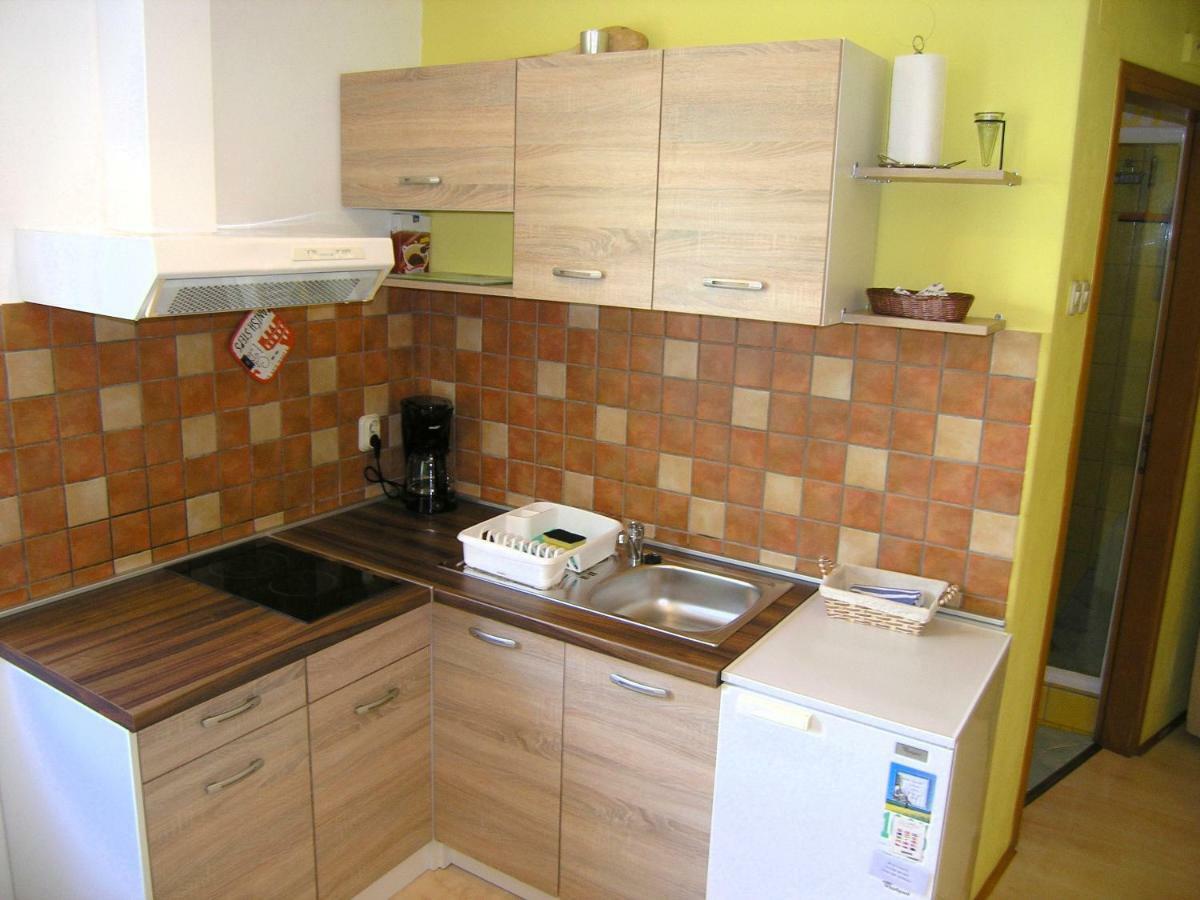 Apartment Danilo Кърк Екстериор снимка